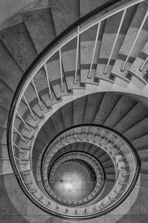 Treppenhausspirale bearbeitet 2