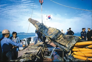 1983 raising keel sinan ship